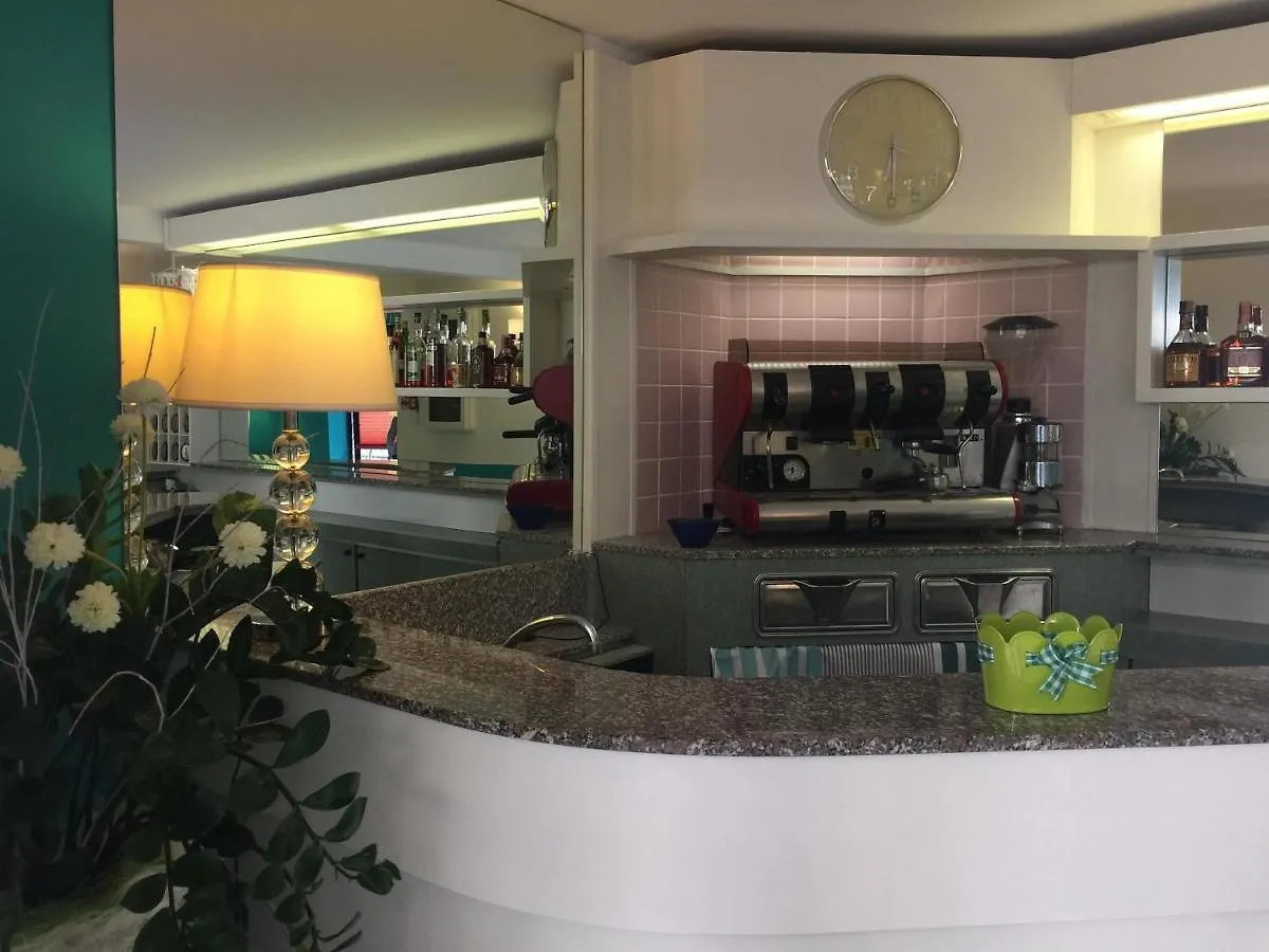 Hotel Gialpina Rimini 0*,  Italy